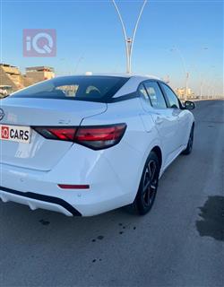 نيسان سنترا